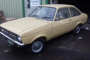ESCORT MK2 2 DOOR BIEGE