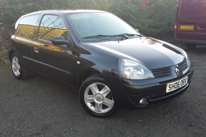 RENAULT CLIO 1.2 SPORT